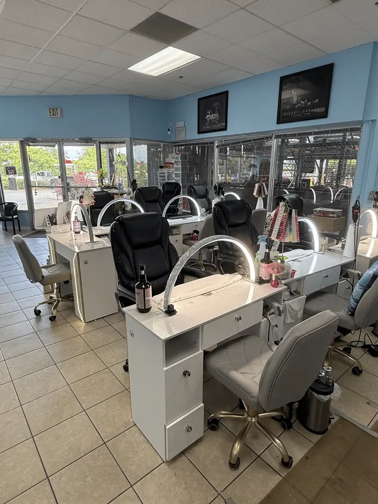 Famous Nails | Nail Salon in Gresham, OR photo 8