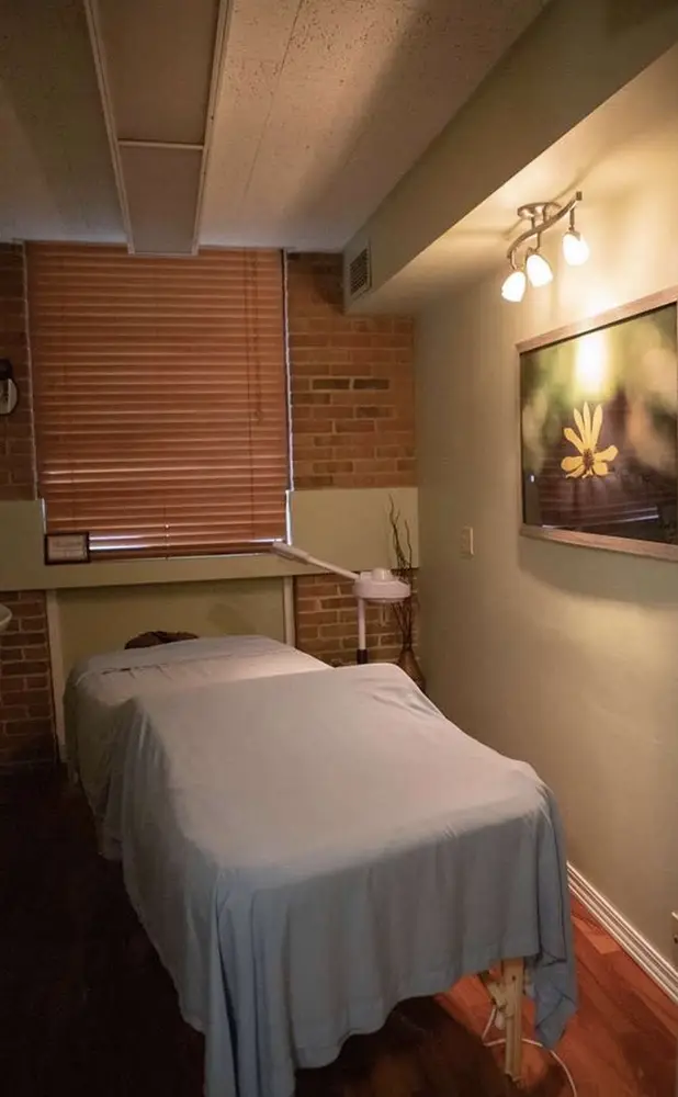 Signature Touch Massage Spa - Chicago photo 6