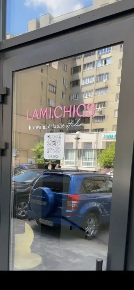 LAMI CHICS photo 1