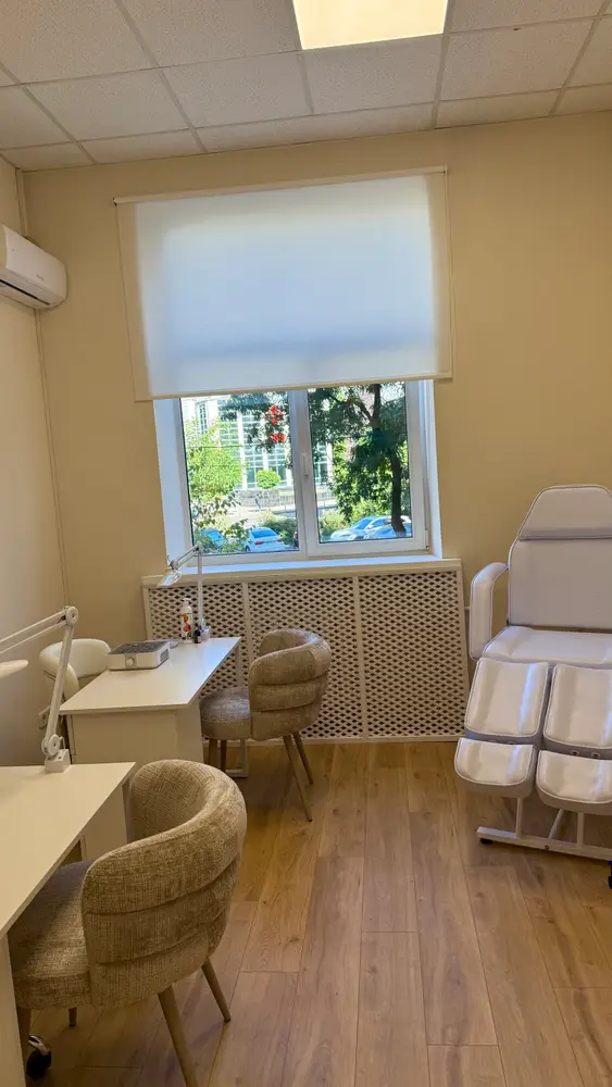 Anova подологія та нігтьова естетика Лукʼянівка photo 5